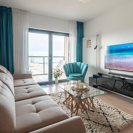 Seaview Plaza Apartment Dziwnow Bagian luar foto
