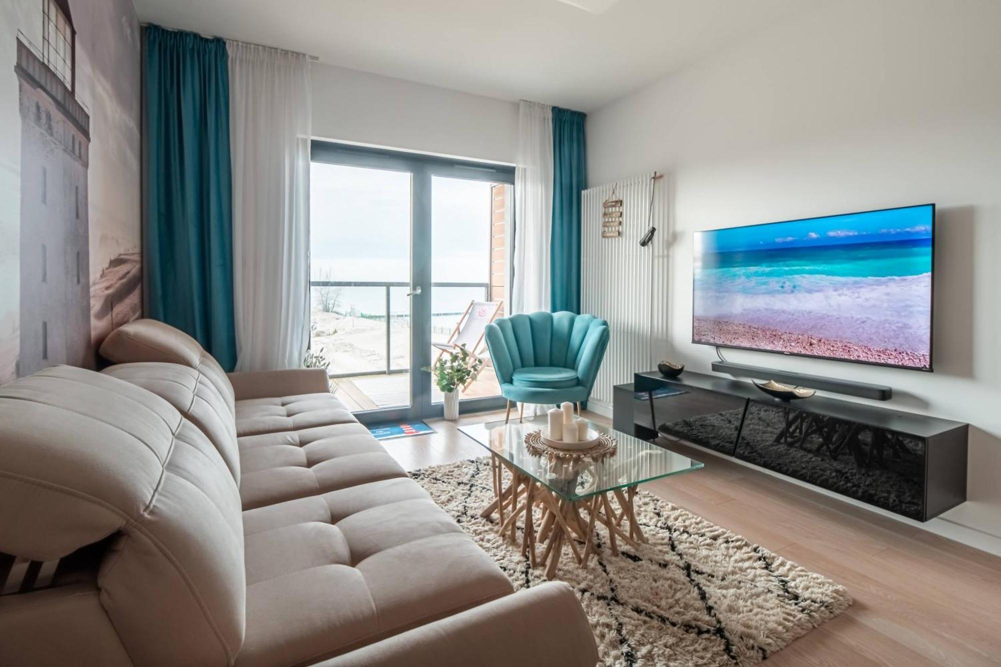 Seaview Plaza Apartment Dziwnow Bagian luar foto